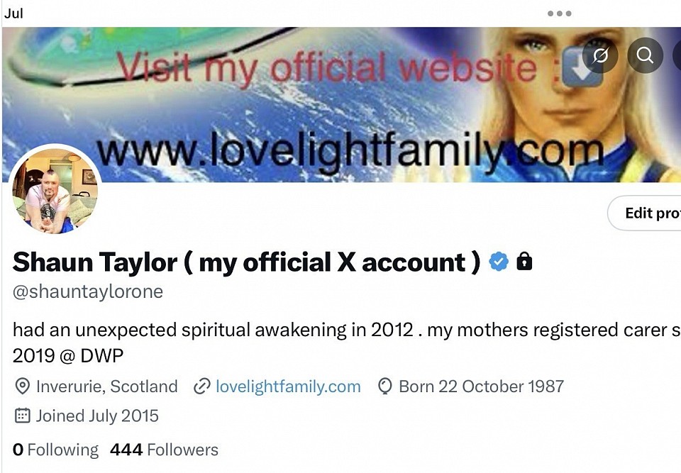 ⬇️ Follow me
