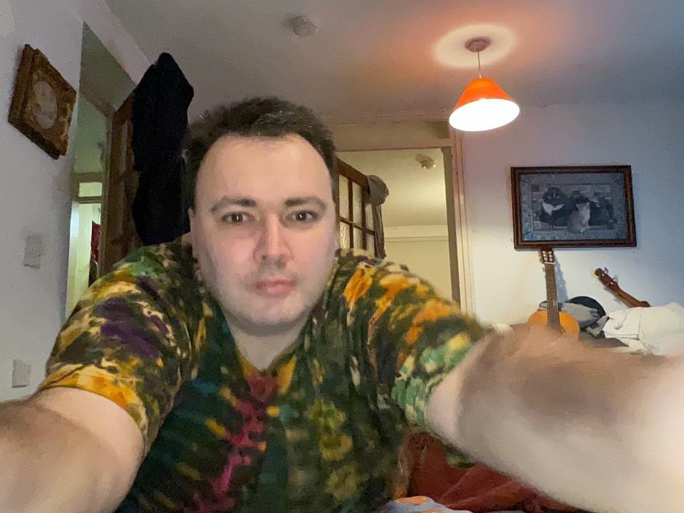 Hello, I’m getting grey hair can you see it, I’m 38